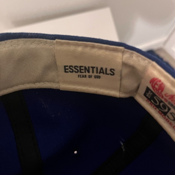 Fear of God Essentials X New Era 59Fifty - Picture 2 of 4
